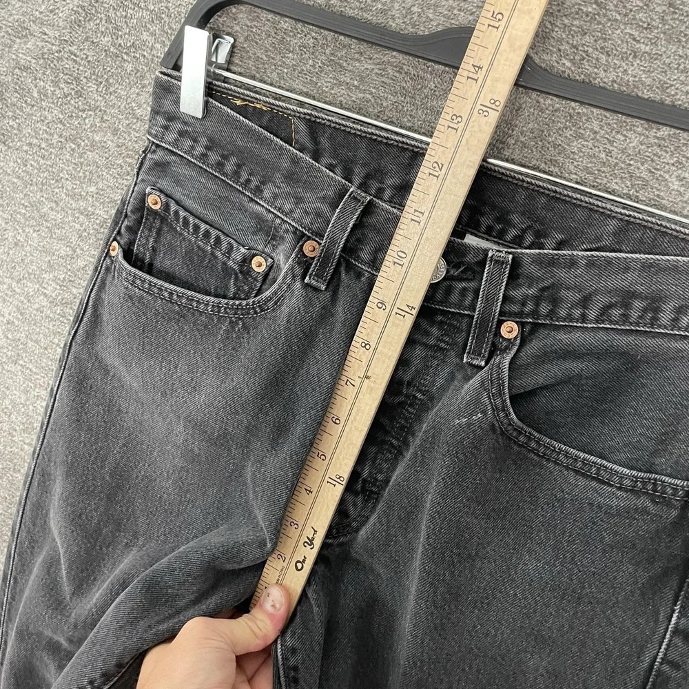 Vintage Levis 501 Jeans Men 31x34 Faded Black Wash Button Fly Straight Leg Denim